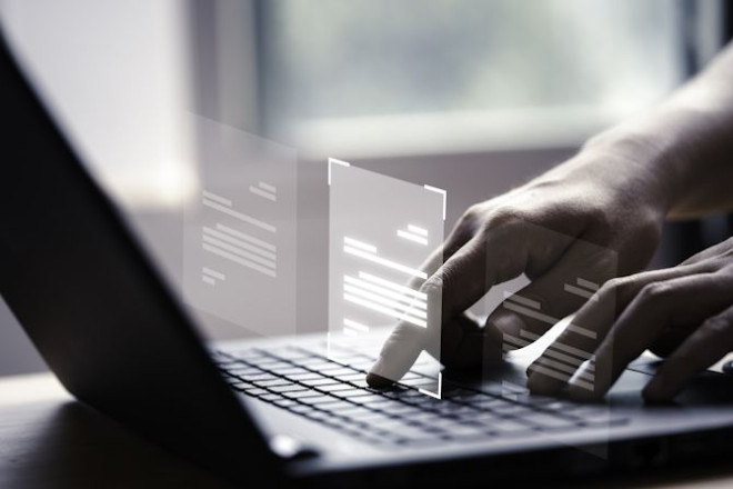 Potencjał wykorzystania danych firmowych (1st Party Data) do efektywnego rozwoju marketingu i sprzedaży Potencjał wykorzystania danych firmowych (1st Party Data) do efektywnego rozwoju marketingu i sprzedaży