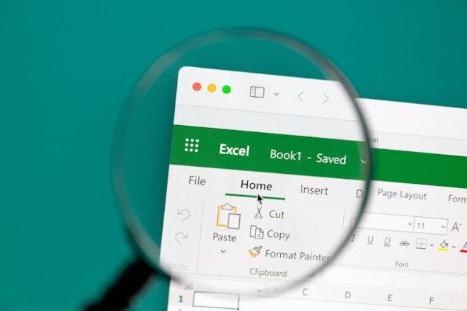 Monitorowanie obecności w Excelu Monitorowanie obecności w Excelu